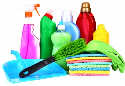 Local curtain cleaning for homes and businesses in Earlscourt