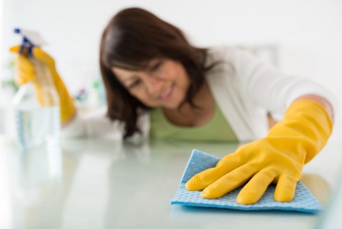 Professional cleaning of a local retail business in Earlscourt