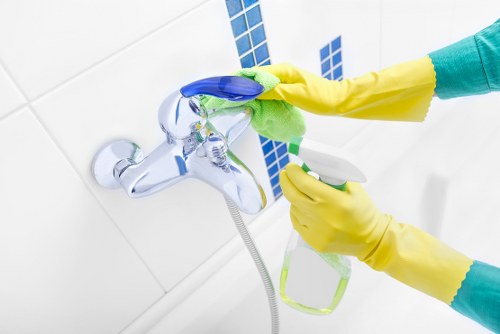 Cleaning newly refurbished kitchen surfaces after builders in Earlscourt