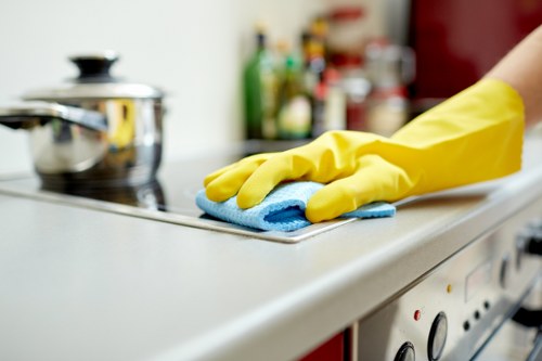 End of tenancy cleaning in Earlscourt kitchen and living space preparation